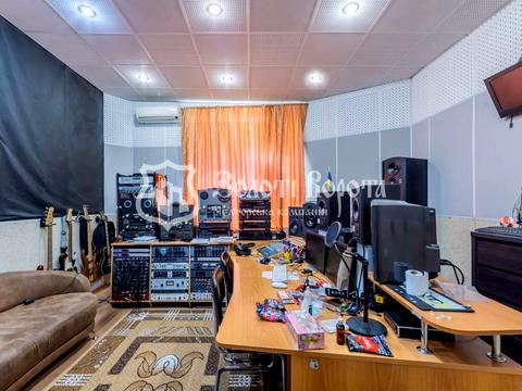 коммерческая по адресу Ігоря Брановицького ул. (Перспективна), 3