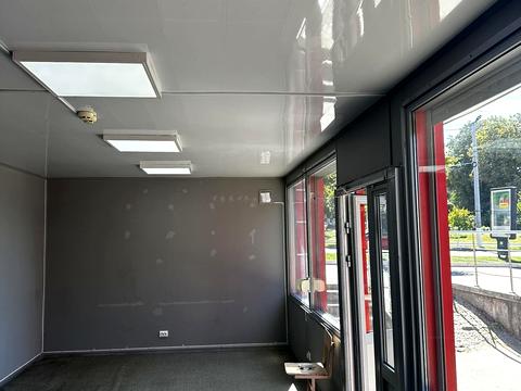 комерційна за адресою Соборна вул., 68