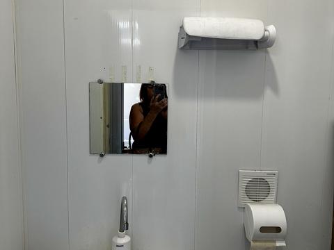 комерційна за адресою Соборна вул., 68