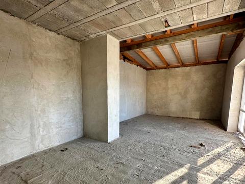 будинок за адресою В'ячеслава Чорновола вул.