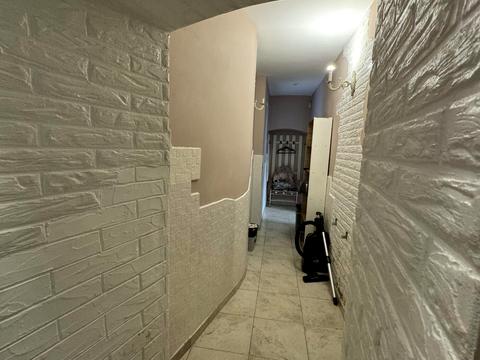 коммерческая по адресу Михаила Грушевского ул., 37