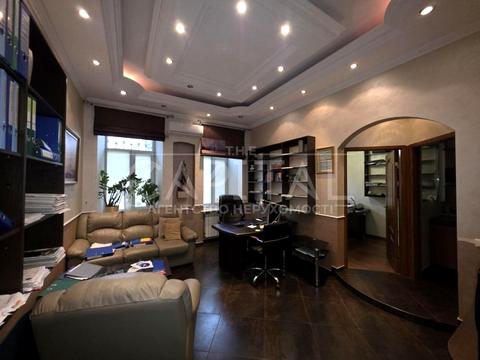 комерційна за адресою Київ, Саксаганського вул., 103