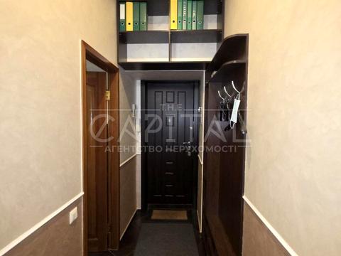 комерційна за адресою Київ, Саксаганського вул., 103