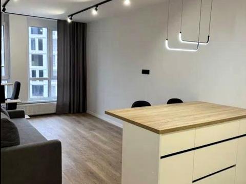 квартира за адресою Богдана Хмельницького вул., 52