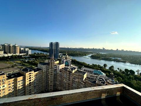 комерційна за адресою Микільсько-Слобідська вул., 6-Б