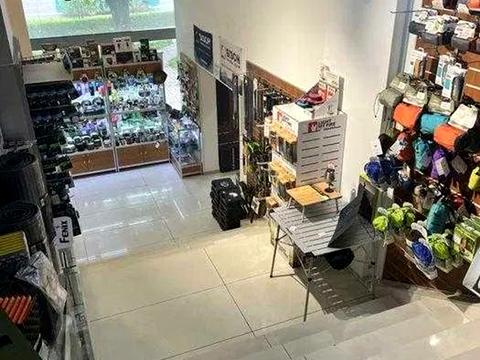 комерційна за адресою Берестейський просп. (Перемоги), 18