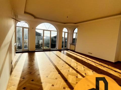 будинок за адресою Василя Сухомлинського вул., 19