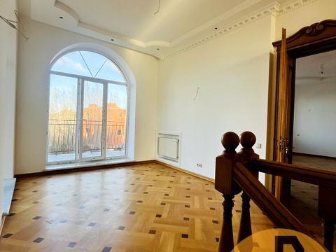 будинок за адресою Василя Сухомлинського вул., 19