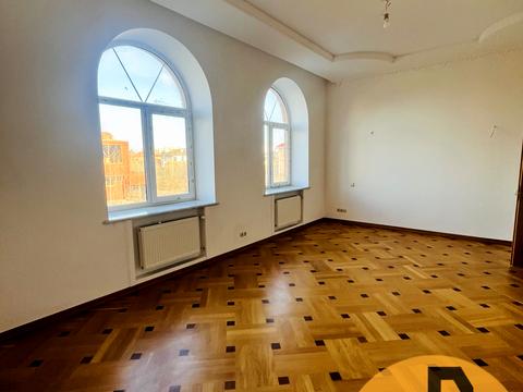 будинок за адресою Василя Сухомлинського вул., 19