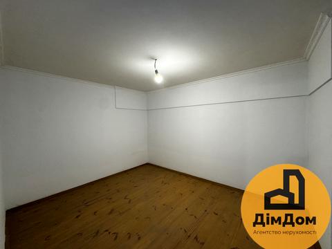 будинок за адресою Василя Сухомлинського вул., 19