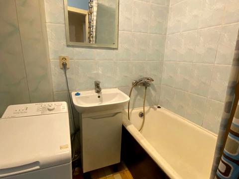 квартира за адресою В'ячеслава Чорновола вул. (Юрія Савченка), 97-Б