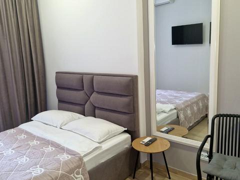 квартира по адресу Генуэзская ул., 1-Е