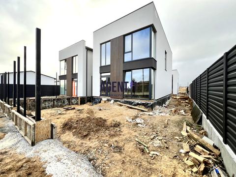 будинок за адресою Райдужна вул.