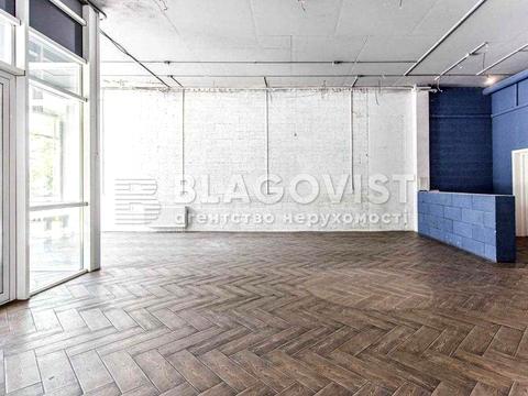 комерційна за адресою Василя Тютюнника вул. (Анрі Барбюса), 12