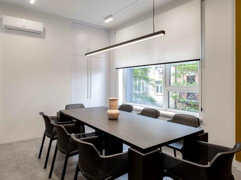 комерційна за адресою Паньківська, 20/82