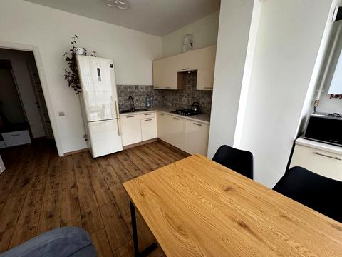 квартира за адресою Миру вул., 10