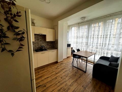 квартира за адресою Миру вул., 10