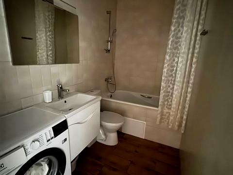 квартира за адресою Миру вул., 10