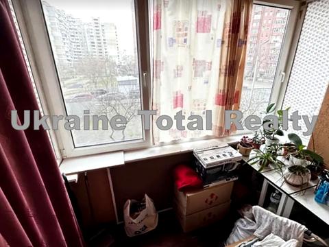 квартира по адресу Драгоманова ул., 17