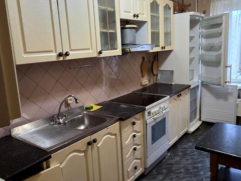 квартира по адресу Сержа Лифаря ул. (Олександра Сабурова), 11-А