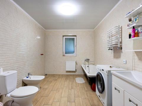 дом по адресу Львівська