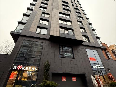 комерційна за адресою Паньківська, 20/82