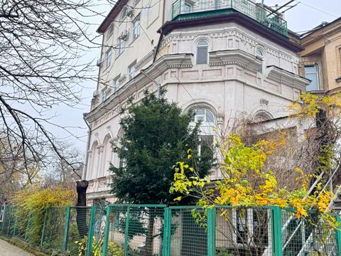 коммерческая по адресу Маразлиевская ул., 10