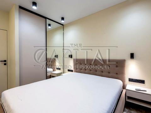 квартира по адресу Салютная ул., (Будинок 02301-02303)