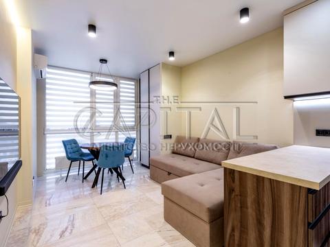 квартира по адресу Салютная ул., (Будинок 02301-02303)