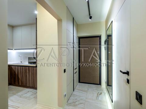 квартира по адресу Салютная ул., (Будинок 02301-02303)