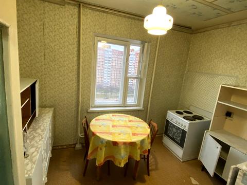 квартира за адресою Червоної Калини просп. (Володимира Маяковського), 40