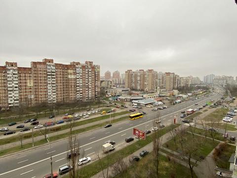 квартира за адресою Червоної Калини просп. (Володимира Маяковського), 40