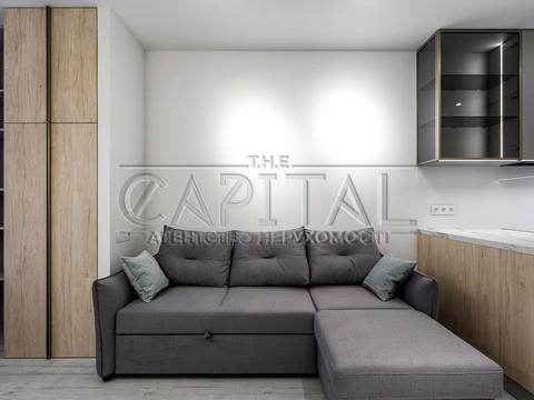 квартира по адресу Салютная ул., (Будинок 02301-02303)