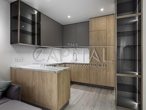 квартира по адресу Салютная ул., (Будинок 02301-02303)