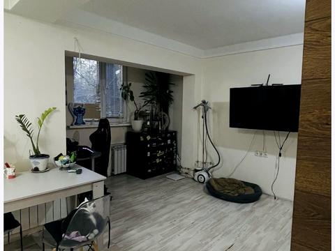 квартира за адресою Василя Касіяна вул., 10