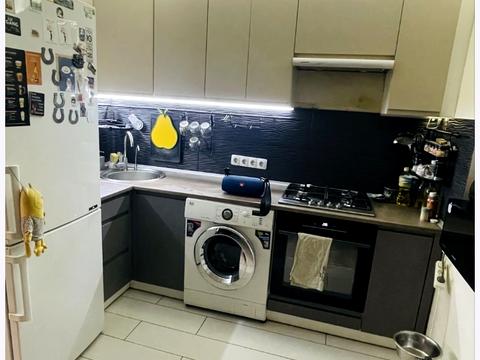 квартира за адресою Василя Касіяна вул., 10