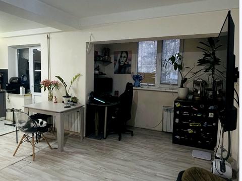 квартира за адресою Василя Касіяна вул., 10