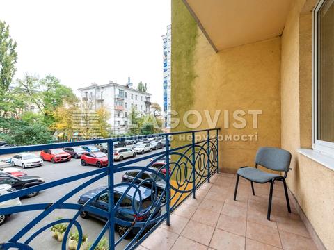 квартира за адресою Князів Острозьких вул. (Московська), 46/2