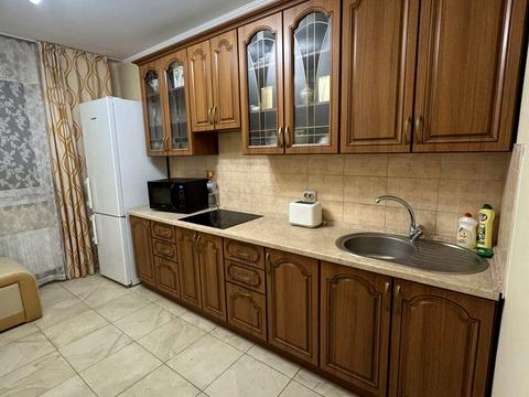 квартира за адресою Світла вул., 3