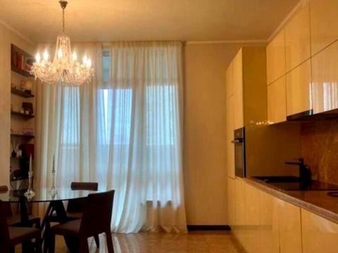 квартира за адресою Андрія Верхогляда вул. (Михайла Драгомирова), 12