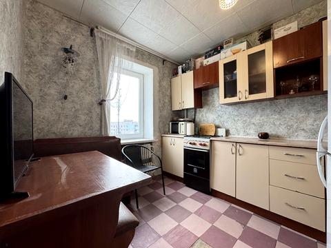 квартира за адресою Василя Макуха вул. (Червонопартизанська), 3