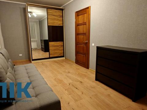 квартира за адресою Академіка Ромоданова вул. (Льва Толстого), 54