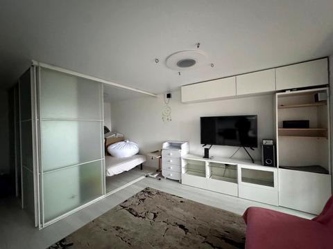 квартира за адресою Дніпро, Дмитра Скоробогатова вул., 5