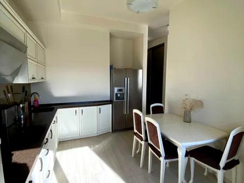 квартира за адресою Гната Хоткевича вул. (Червоногвардійська), 8