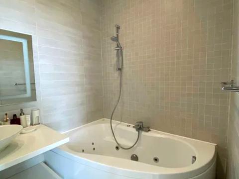 квартира за адресою Гната Хоткевича вул. (Червоногвардійська), 8