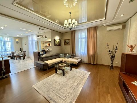 квартира по адресу Черновола просп. (700-летия Львова), 73