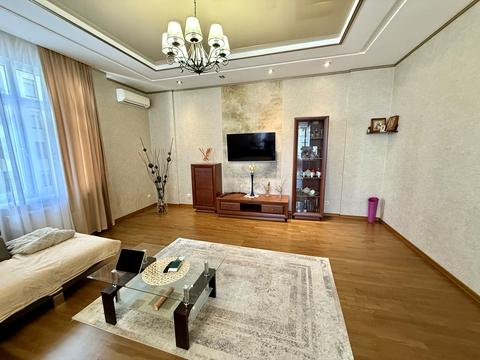 квартира по адресу Черновола просп. (700-летия Львова), 73