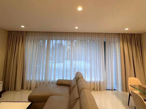 дом по адресу вулиця Столична