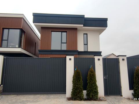 будинок за адресою Райдужна вул.