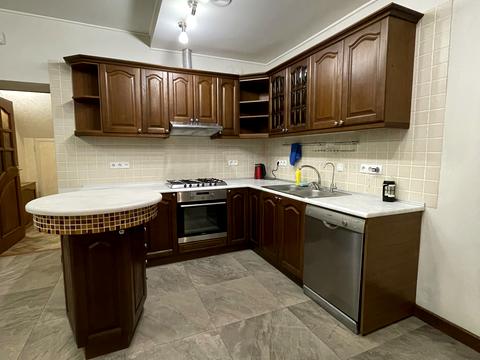 будинок за адресою Краснокутська вул.